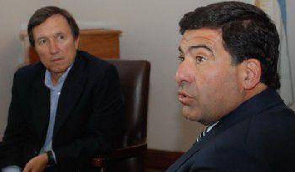 �Hace dos a�os denunciamos a Fari�a por lavado de dinero�