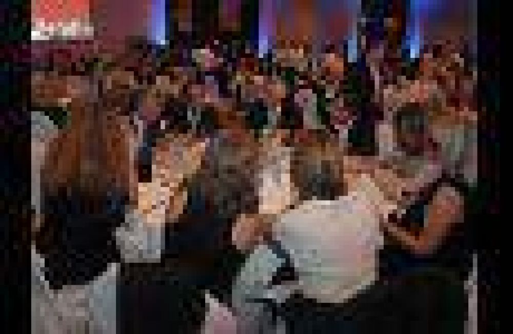 M�s de 350 personas asistieron a la �Cena de Celebrities� de Cetai