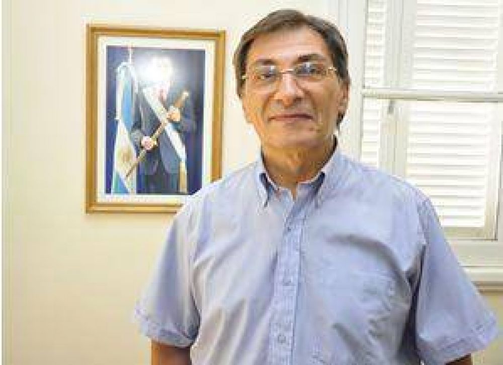 Daniel Tomas: �El Gobierno debe escuchar la protesta social�	