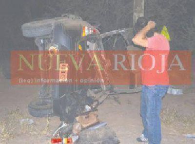 Dos heridas de gravedad en un vuelco por esquivar un caballo