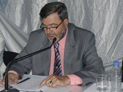 Maim� y Bilardo esperan poder firmar convenios con Planificaci�n