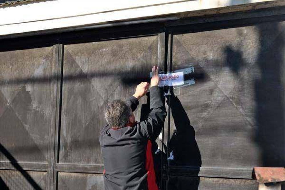 Volvieron a fajar un dep�sito de empresa mayorista que ya estaba clausurado 