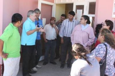 Das Neves visit� Paso de Indios y a su gente