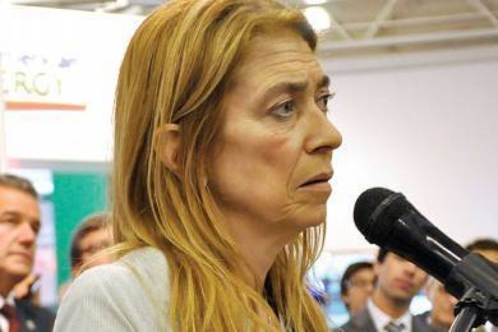 Giorgi convoc� a �tener memoria�