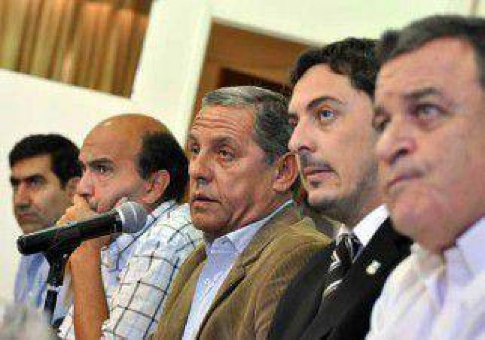 Un empresario asoma en la lista de Quiroga 