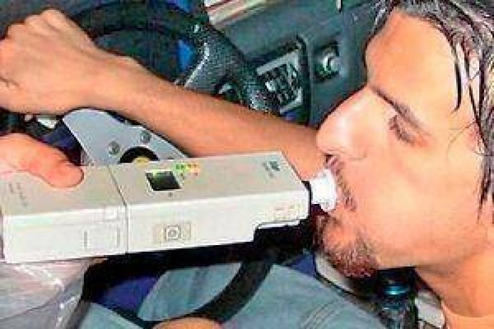 Tr�nsito: el exceso de alcohol, la falta m�s com�n en los fines de semana