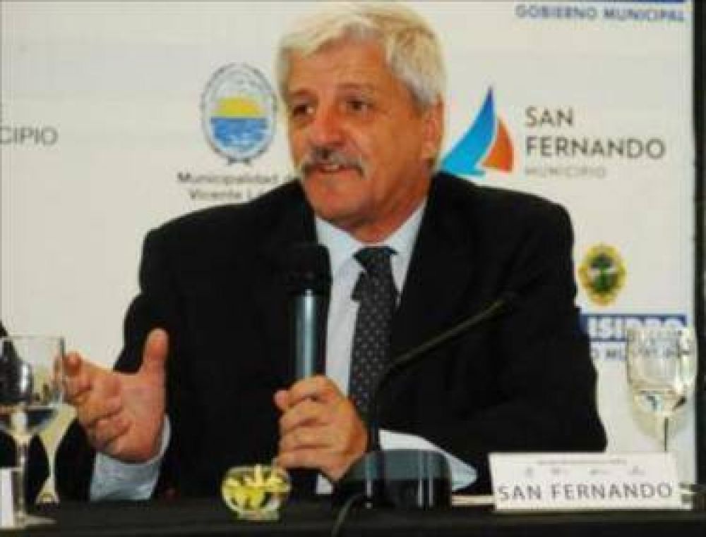 Luis Andreotti: la Provincia gobierna esquivando los problemas