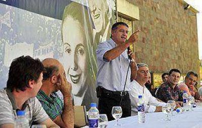 Se lanz� Concertaci�n FORJA en San Vicente