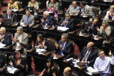 El oficialismo rechaza el llamado a rodear el Congreso para impedir que se apruebe la reforma judicial