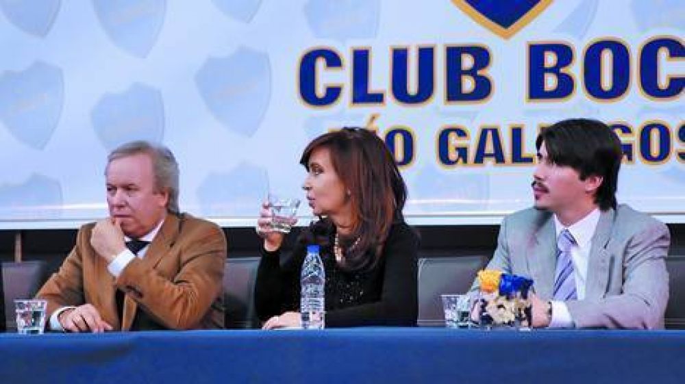 El hijo de B�ez reconoci� las conexiones con Fari�a