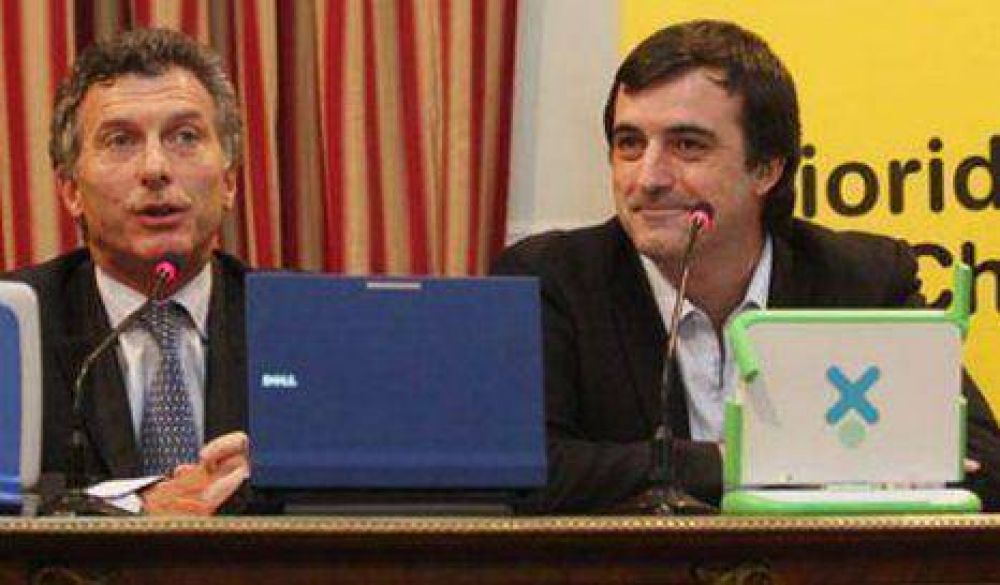 Ciudad contrata a consultora extranjera para temas de educaci�n