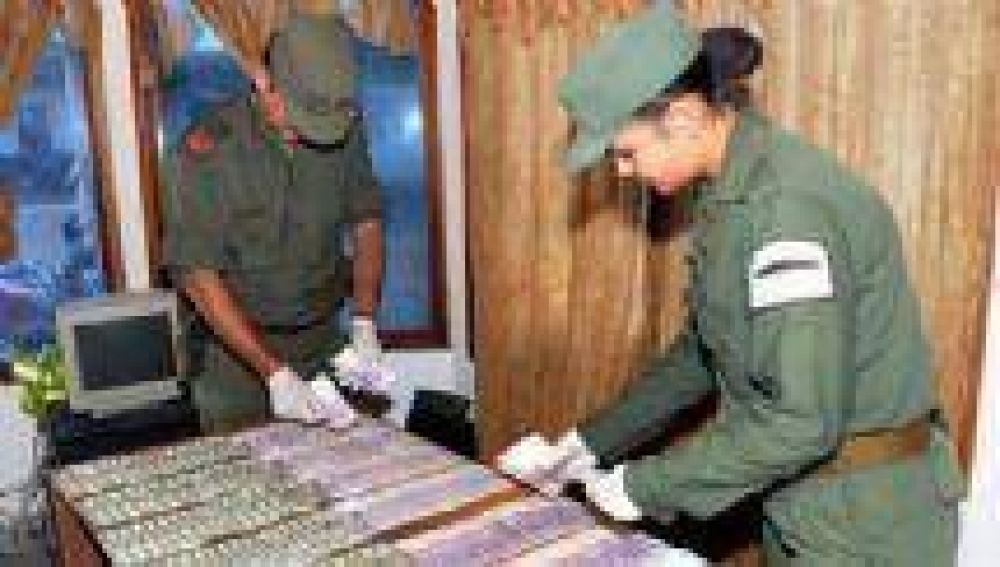 Gendarmer�a incaut� m�s de 70 kilos de coca�na y 660 kilos de marihuana en Aguaray