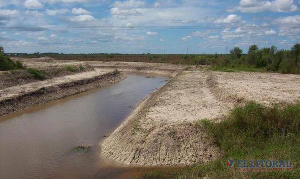 La nueva etapa de canalizaci�n del Pirayu� est� en un 30%