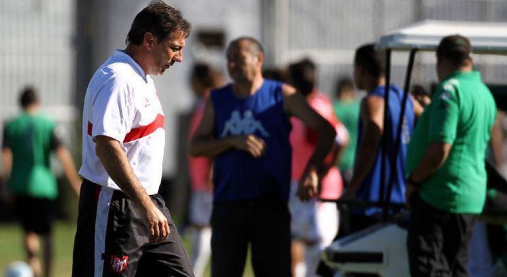Instituto no supo ganarle a Chicago y el plantel se fue amargado