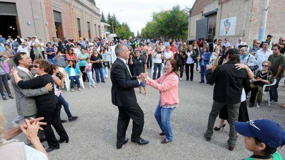 Buzzi insiste en que �los proyectos individuales no llevan a ning�n lado�