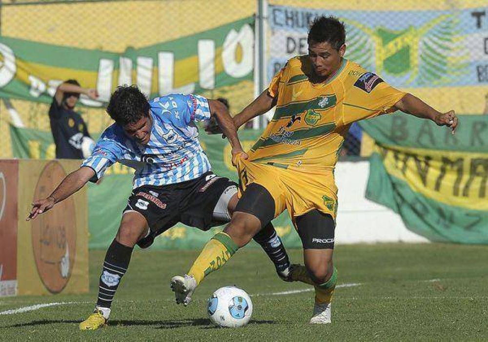 Gimnasia volvi� a jugar mal y perdi� con Defensa y Justicia en Varela