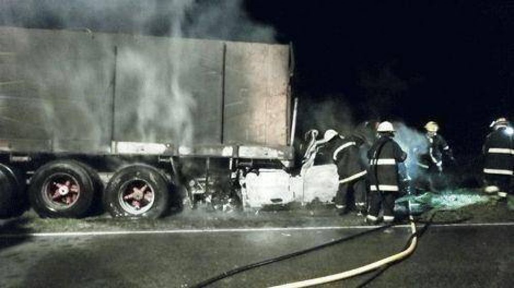 Un hombre muri� calcinado en la Ruta 5 