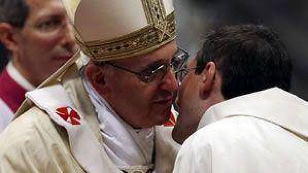 Un sanjuanino entre los sacerdotes ordenados por el papa Francisco