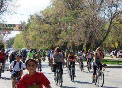 Un poco de pol�tica en bicicleta