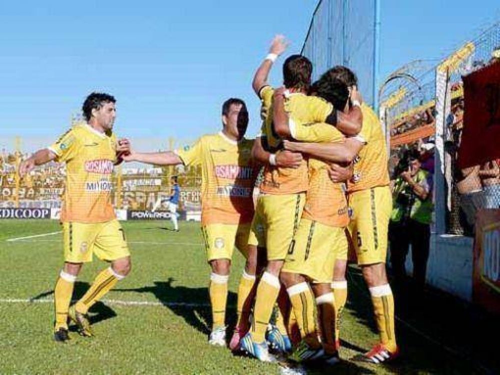 Crucero mejor� y mereci� mejor suerte ante Gimnasia