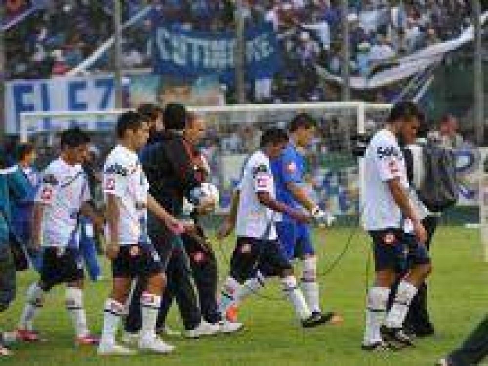 Empat� Juventud Antoniana de local