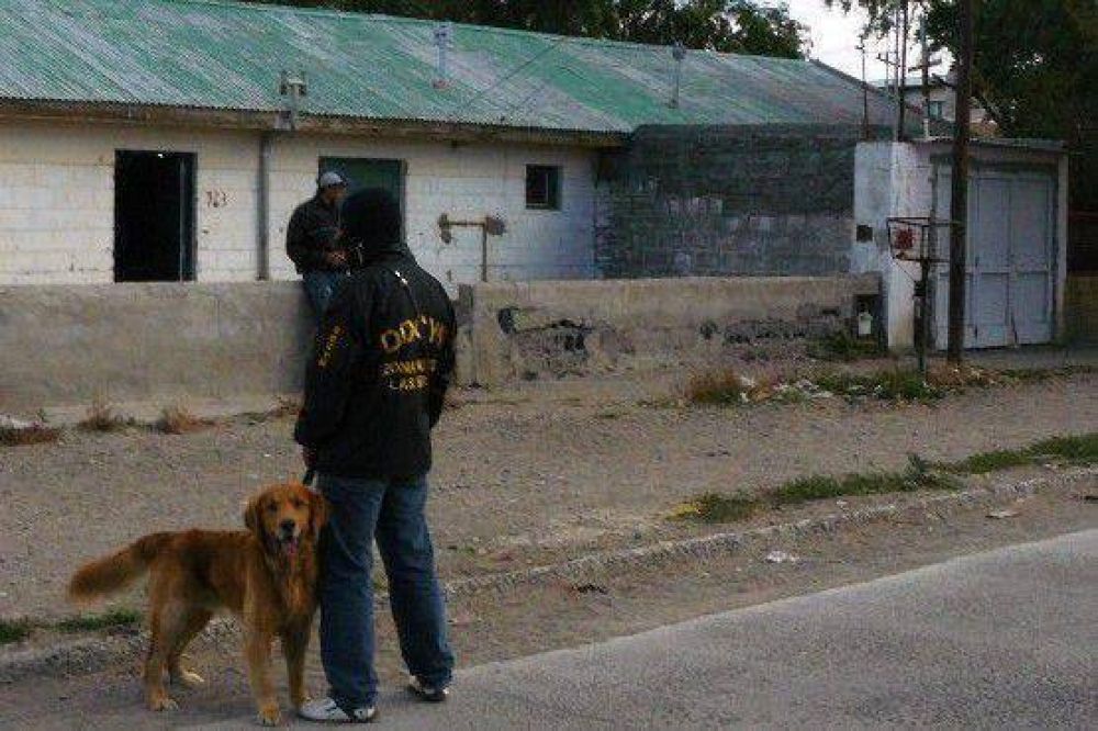 Allanamientos en relaci�n al robo y brutal golpiza a ciudadano de Las Heras