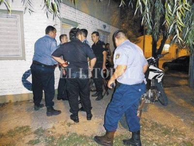 Tumbaron �kiosco� narco en barrio Guadalupe