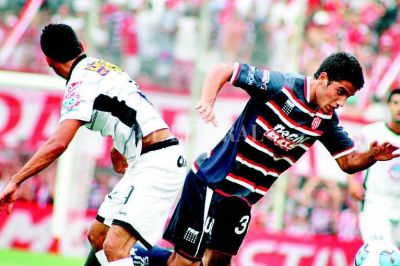 Uni�n le quiere ganar al �nico que no perdi�