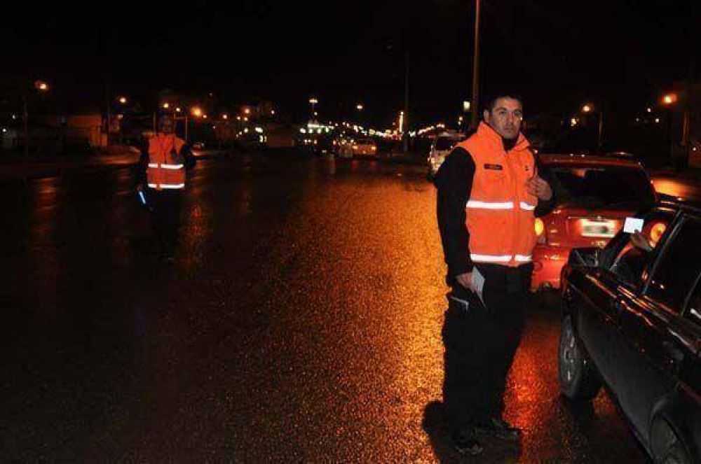 El municipio quit� de la v�a p�blica 43 veh�culos por faltas al tr�nsito 
