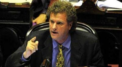 Referentes del GEN y la UCR se re�nen en Provincia con miras a las legislativas