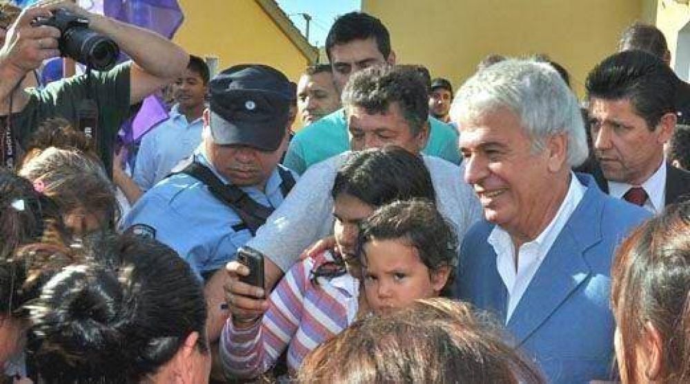 De la Sota dijo que la corrupci�n �da asco�, aunque descalific� denuncia en su contra