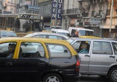 Le piden a Macri que �controle y ordene� el transporte de pasajeros