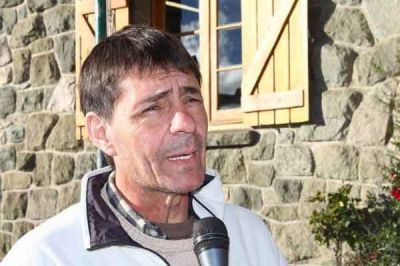 El Bolet�n Oficial de R�o Negro �denunci� m�s deudas del referente de los peque�os comerciantes
