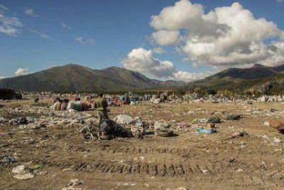 Comprar�n camiones recolectores y empiezan las obras en el vertedero