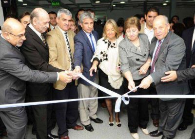 Inauguraron aulas en el Centro C�vico