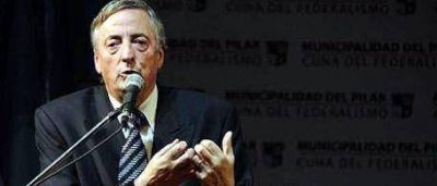 Kirchner: "Es fundamental recordar todo lo que hicimos"