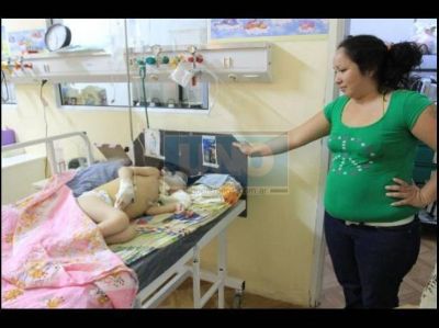 Realizaron una in�dita operaci�n a una ni�a en el San Roque de Paran�
