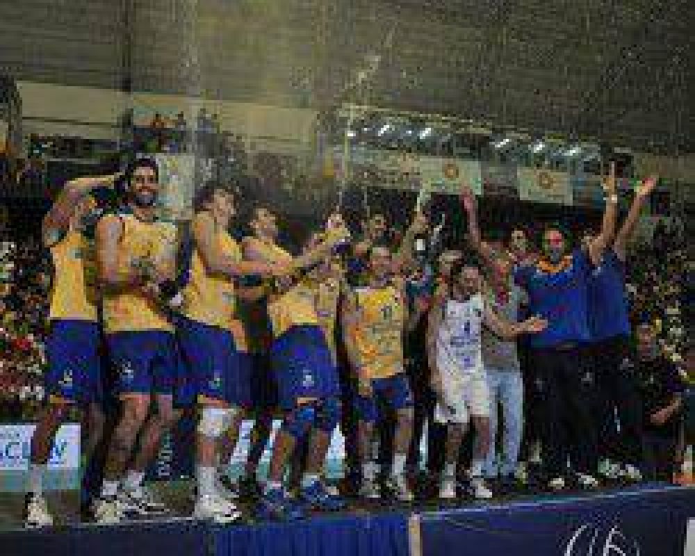 UPCN San Juan grit� tricampe�n