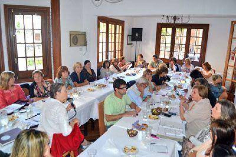 Reuni�n zonal de la FEB