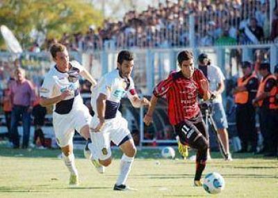 No se achica el Douglas de "Mostaza".