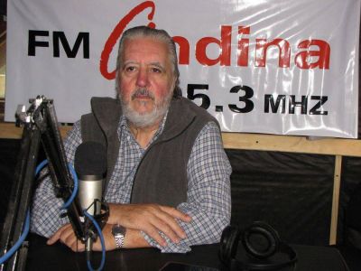 Vecinos de Puerto Manzano plantearon reclamos y dudas al intendente