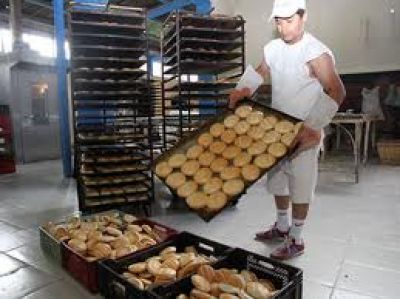  Pan y facturas un 10 por ciento m�s caros