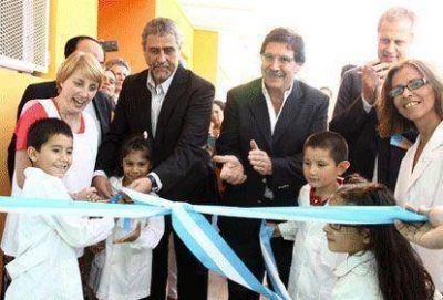 Ferraresi y Sileoni inauguraron obras educativas en Dock Sud y Villa Corina