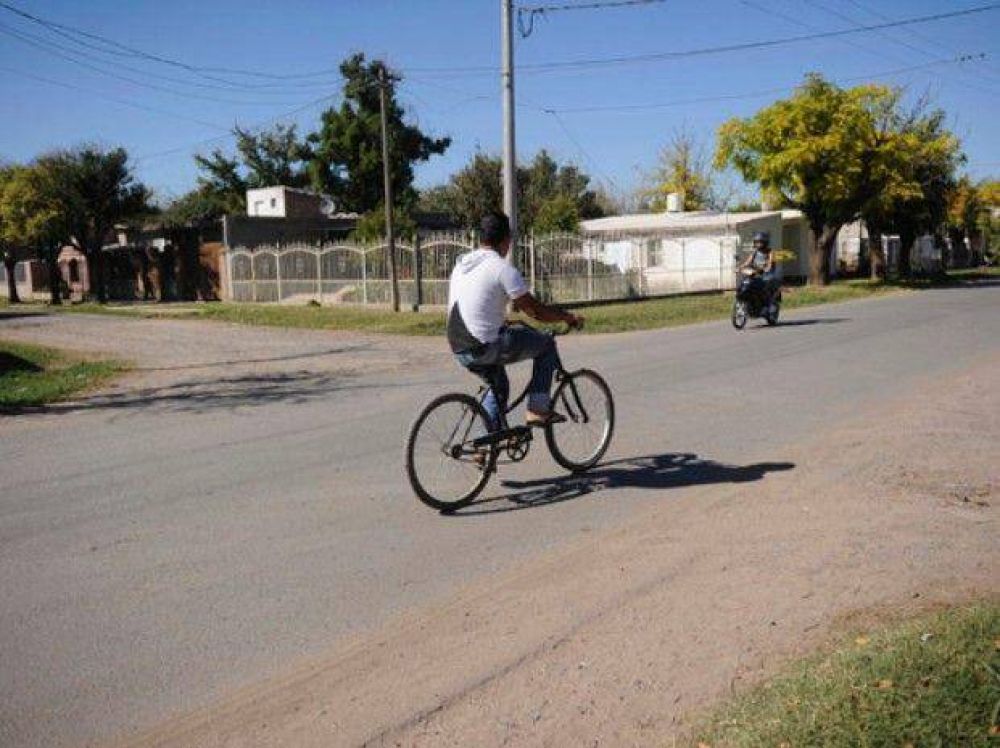 Matan a un polic�a frente a su familia en un intento de robo