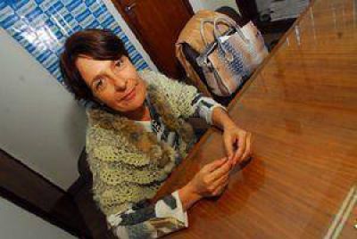 Renunci� Alejandra Patuto a la Direcci�n de la Mujer