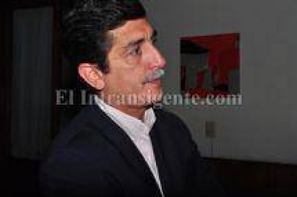 Tonini contraataca: �Le pedir�a al Sr. Turi Rodr�guez que me defina irracionalidad�