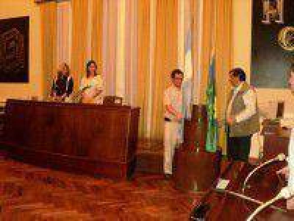 Ingres� la Rendici�n de Cuentas 2012 al HCD para ser tratada