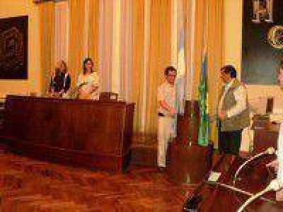 Ingres� la Rendici�n de Cuentas 2012 al HCD para ser tratada