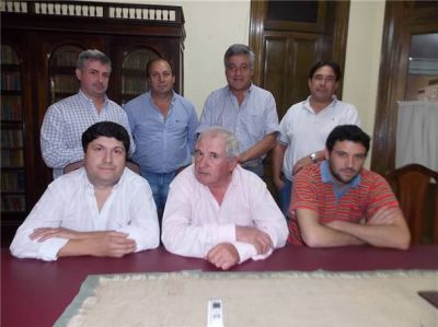 Alfredo Carretero present� el espacio �Radicales en acci�n� para competir con Sim�n por una senadur�a