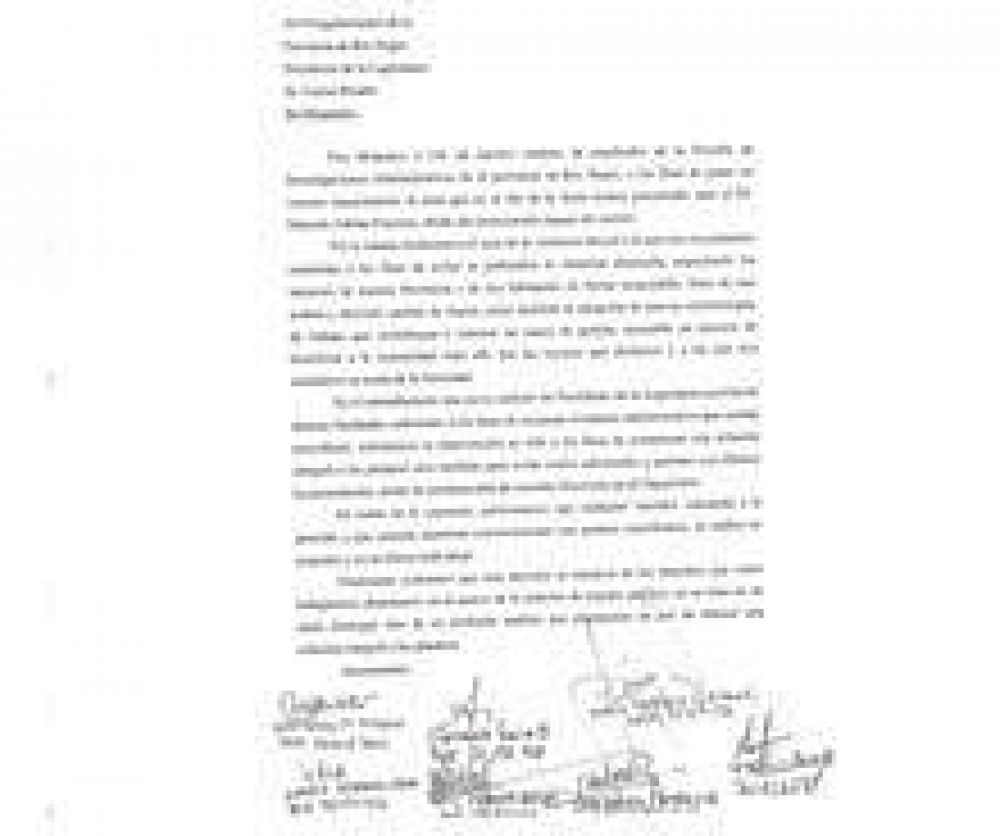 Piden intervenci�n de Peralta por denuncia contra Ponzone